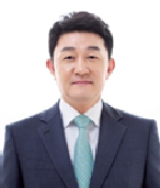 그림입니다. 원본 그림의 이름: 황철규.bmp 원본 그림의 크기: 가로 146pixel, 세로 172pixel