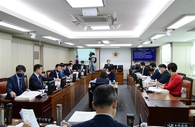 제293회 임시회 폐회중 기획경제위원회