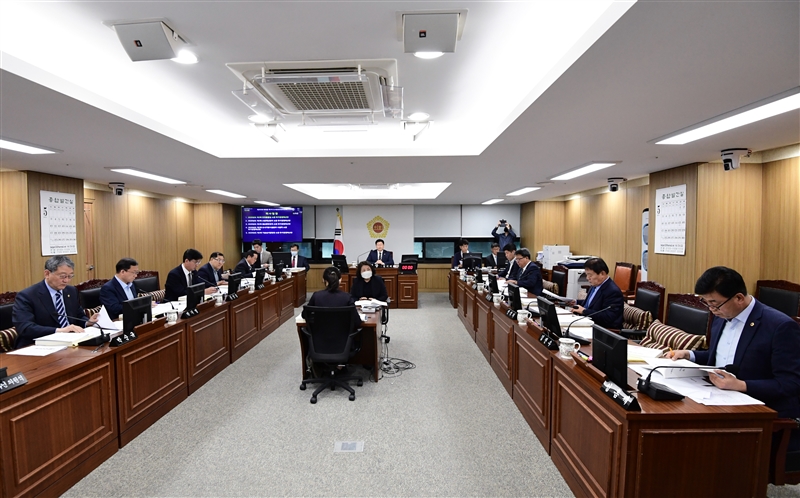 제293회 임시회 폐회중 도시안전건설위원회 회의