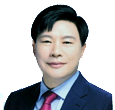 이근만 위원
