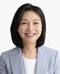 A Picture of Choi Ho Jung                  