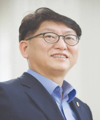 우형찬의원 사진