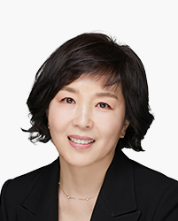A Picture of Kim Kyung                     